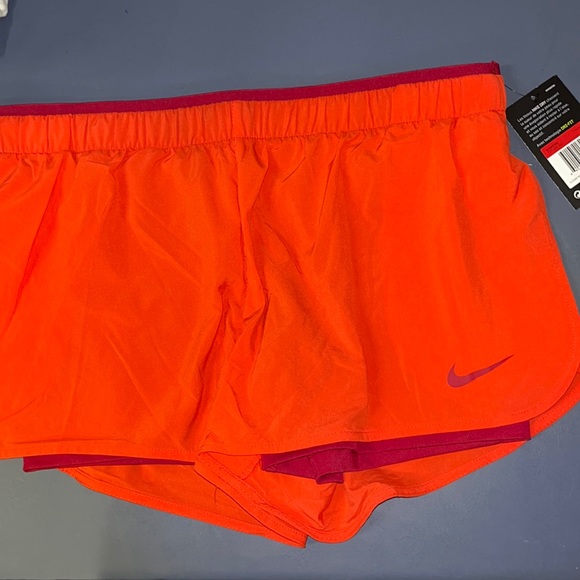 ✔️NWT Nike Shorts - Picture 3 of 10